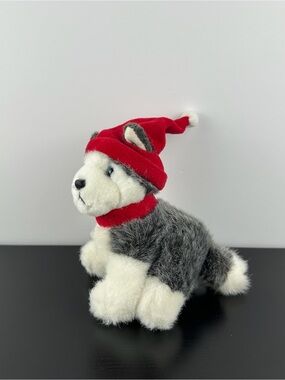 Russ Berrie Dash Husky Puppy Dog 6” Red White Christmas Santa Hat & Scarf Plush